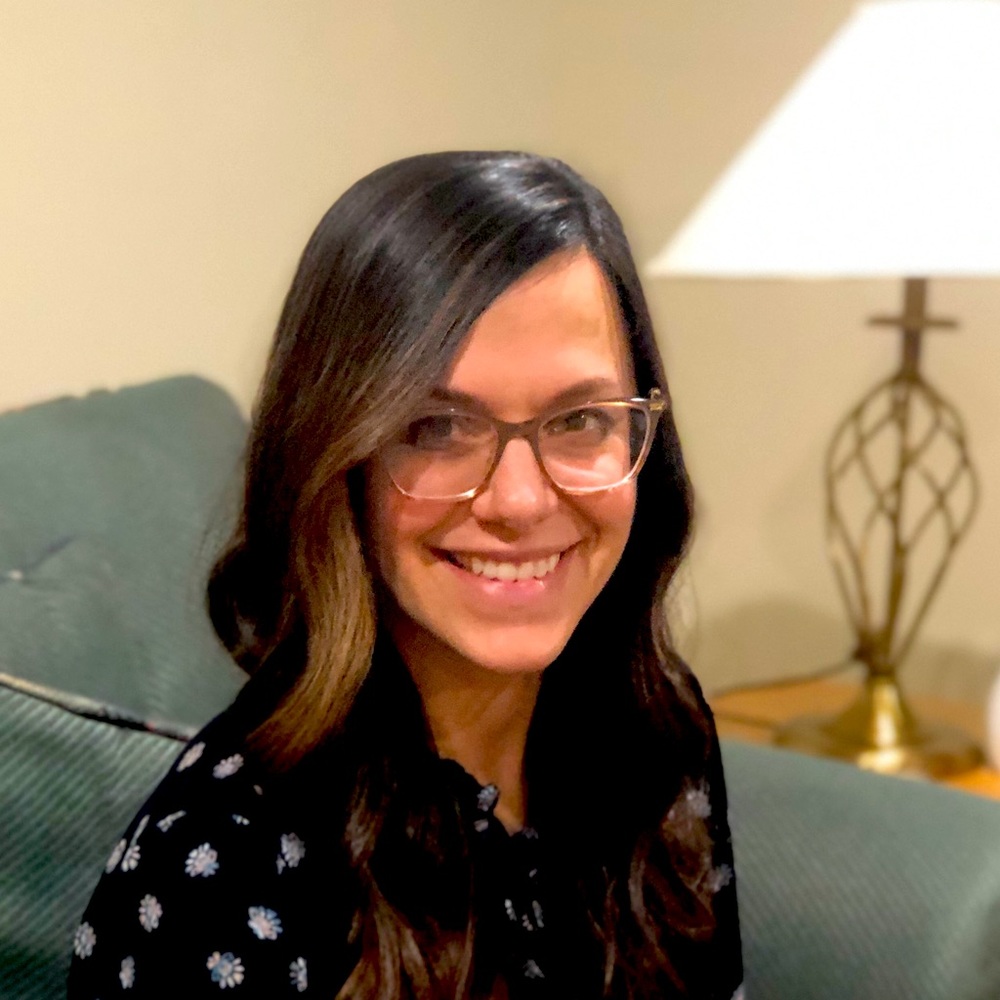 Meet your Posher, Jennifer